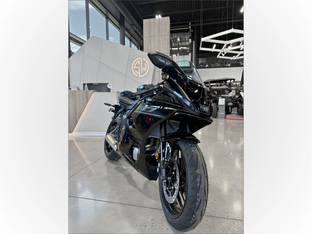 2026 Yamaha Yzf-r7 alt