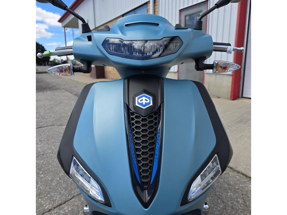 2026 Piaggio Liberty 150 S alt
