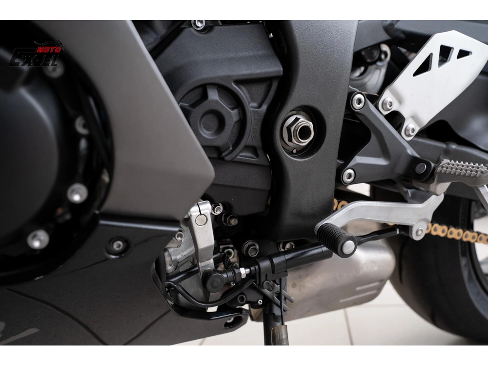 Kawasaki Ninja Zx-10rr 2025 alt