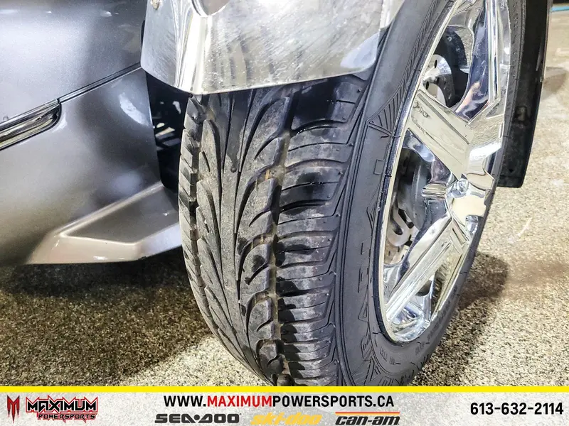 Can-Am SPYDER RT S 2012