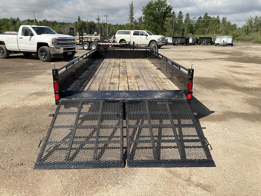 2021 Canada Trailers 82x18 3.5 Ton Landscape Trailer alt