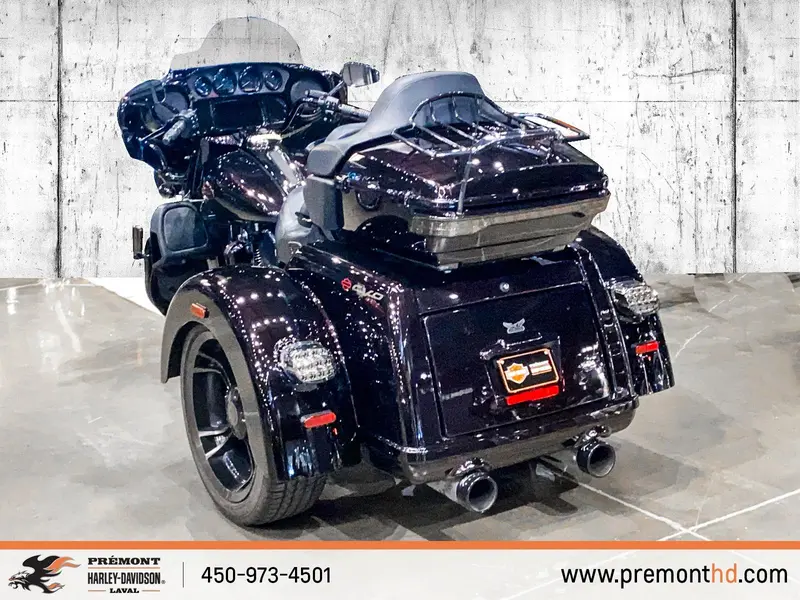 Harley-Davidson CVO TRI GLIDE FLHTCUTGSE 2021