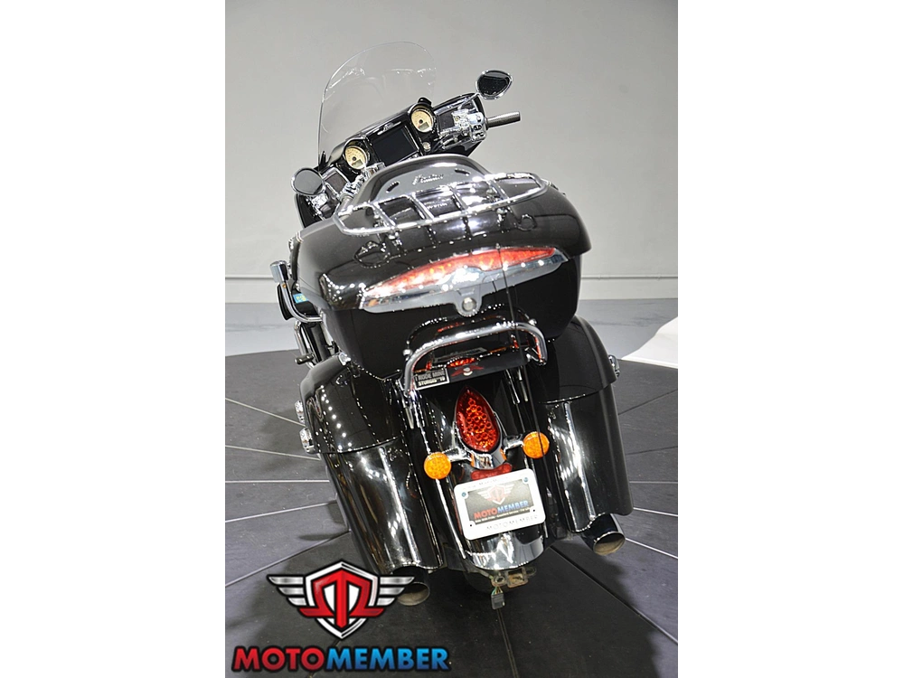 2019 Indian Motorcycle Roadmaster alt