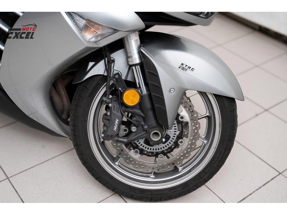 2011 Kawasaki Concours 14 alt