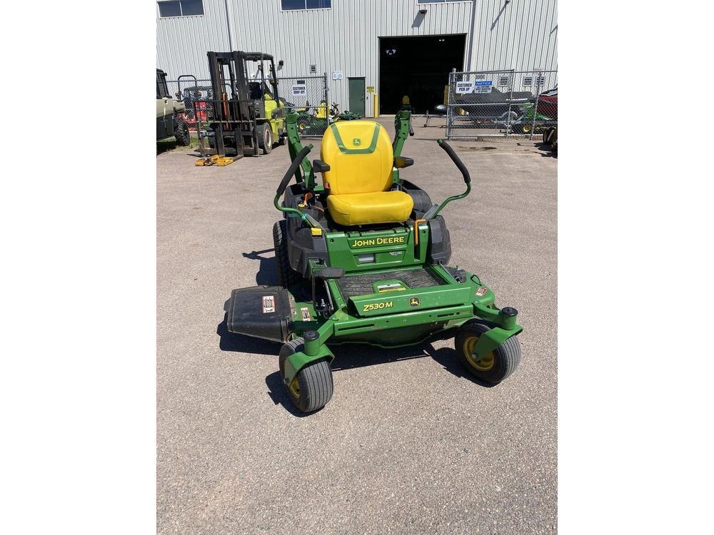2023 John Deere Z530m alt