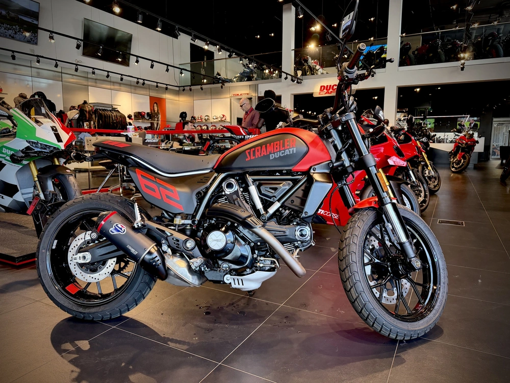 2024 Ducati Scrambler Full Throttle alt