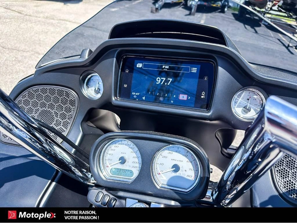 Harley-davidson Road Glide Fltrx 2021 alt
