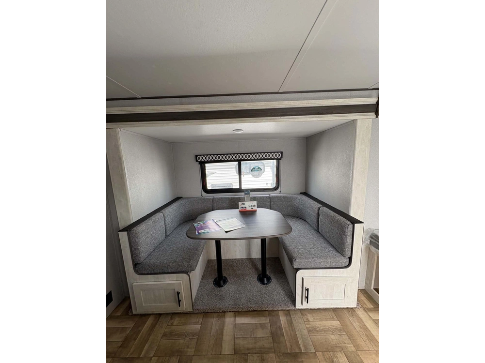 Coachmen Shasta 19 Bh 2023 alt