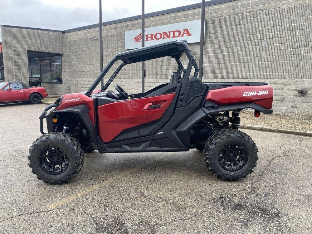 2026 Can-am Commander Xt 700 alt