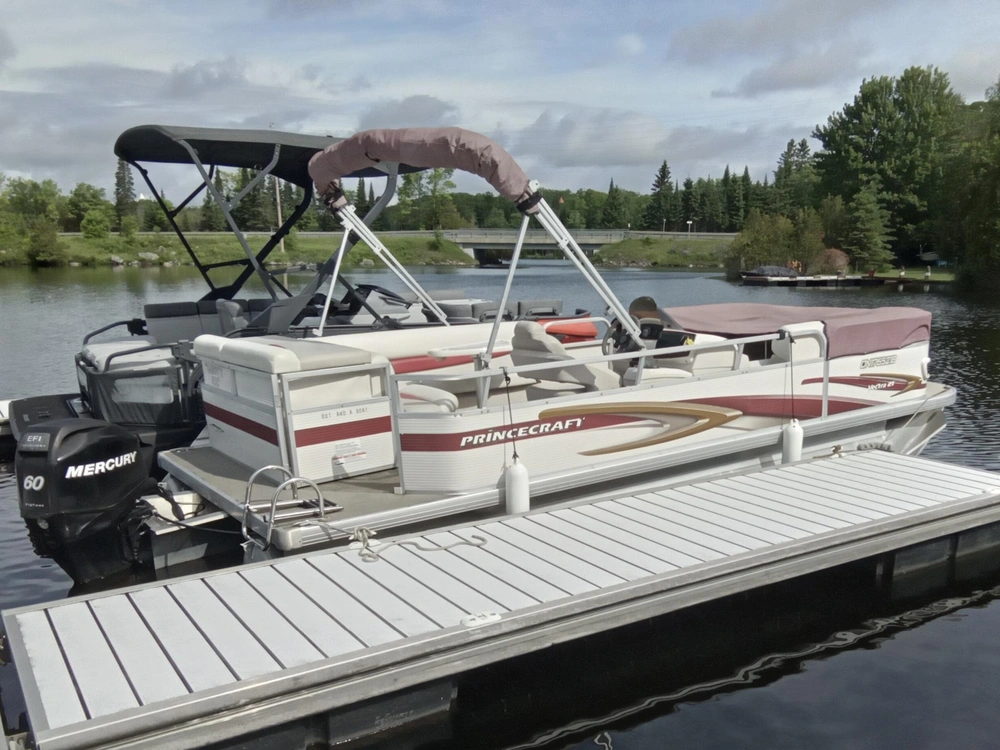 2009 Princecraft Vectra 21 W/mercury 60 Hp alt