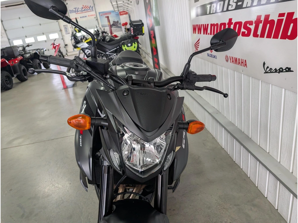 Suzuki Gsx-s750 2023 alt