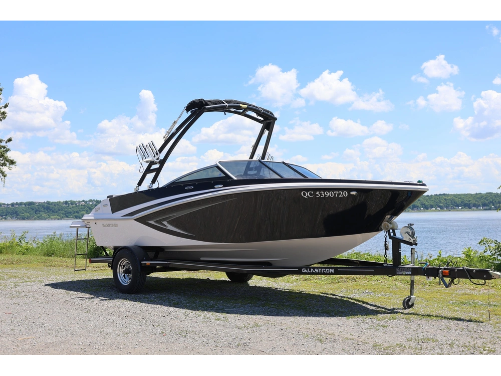 2015 Glastron Gt 205 alt