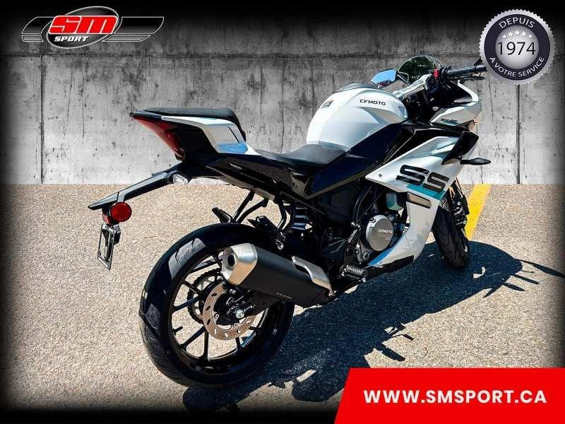 Cfmoto 300 Ss 2024 alt