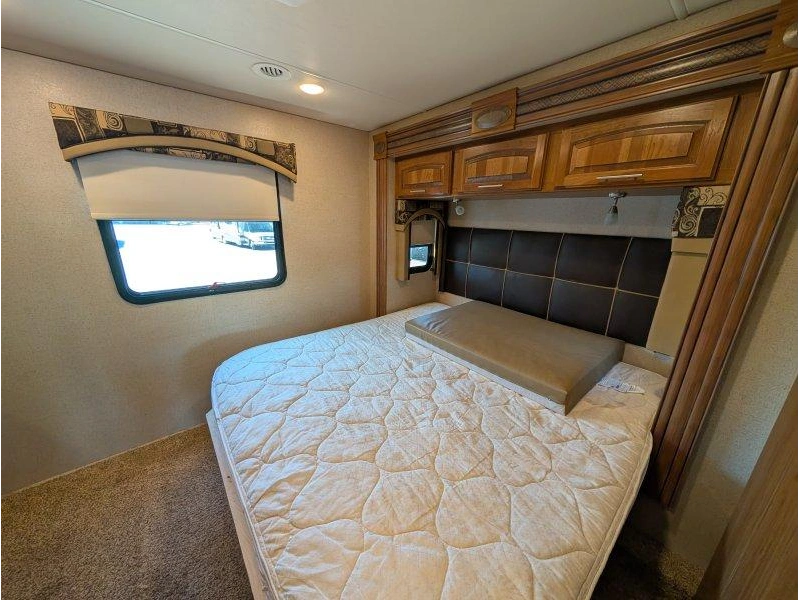 Jayco Precept 35s 2016 alt
