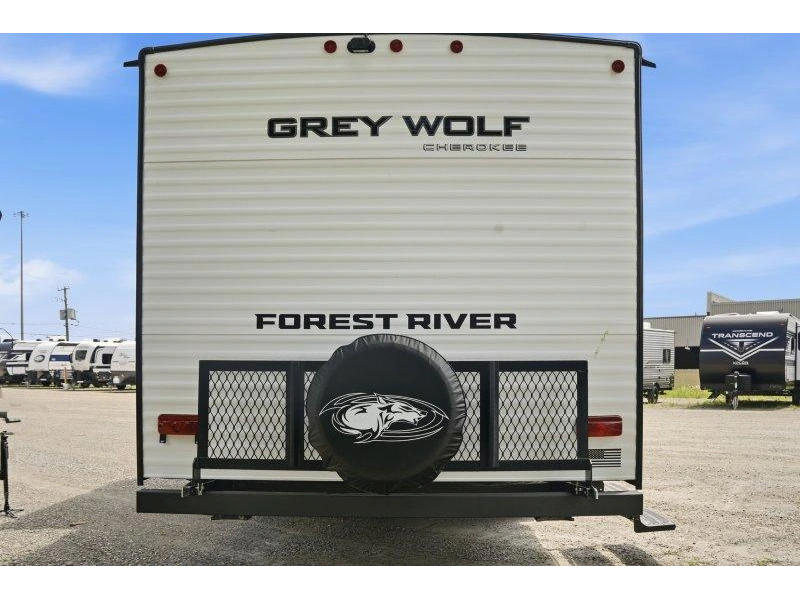Forest River Cherokee Grey Wolf 23dbh 2027 alt