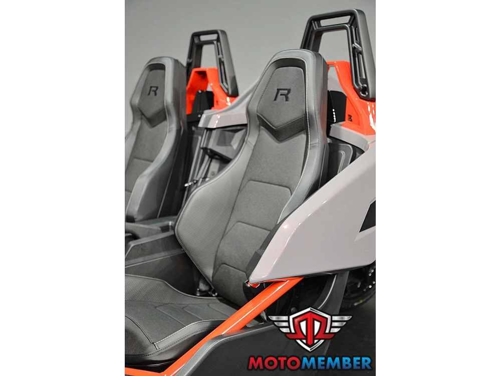 2026 Slingshot R Autodrive alt