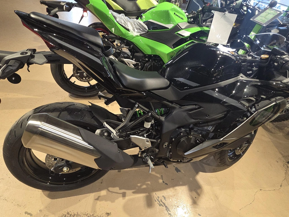 2026 Kawasaki Ninja® Zx™-4rr
