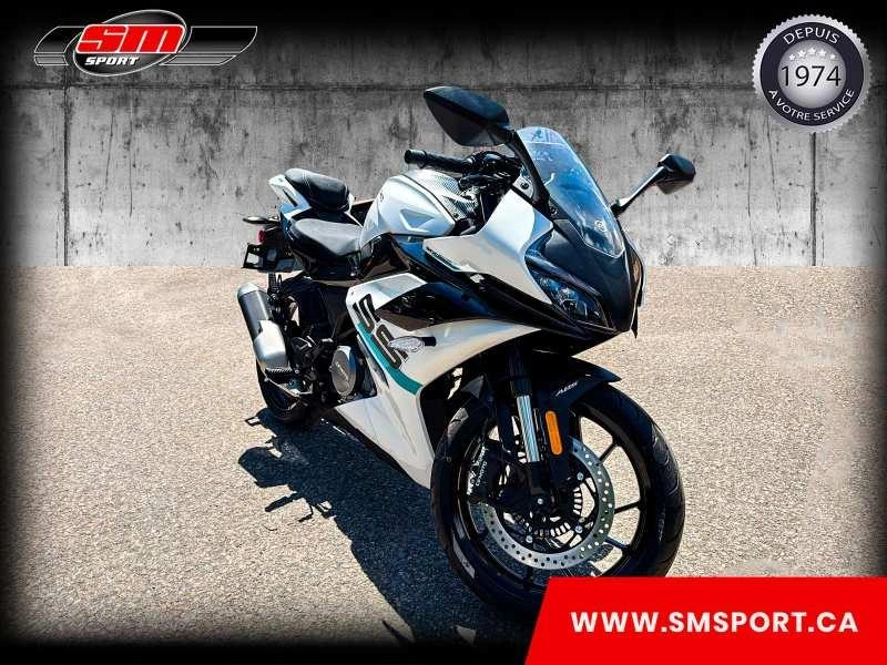 2024 Cfmoto 300 Ss alt