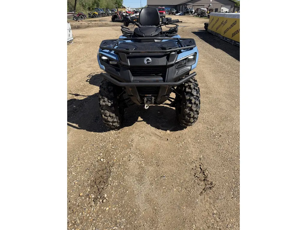 2025 Can-Am Outlander MAX XT HD7