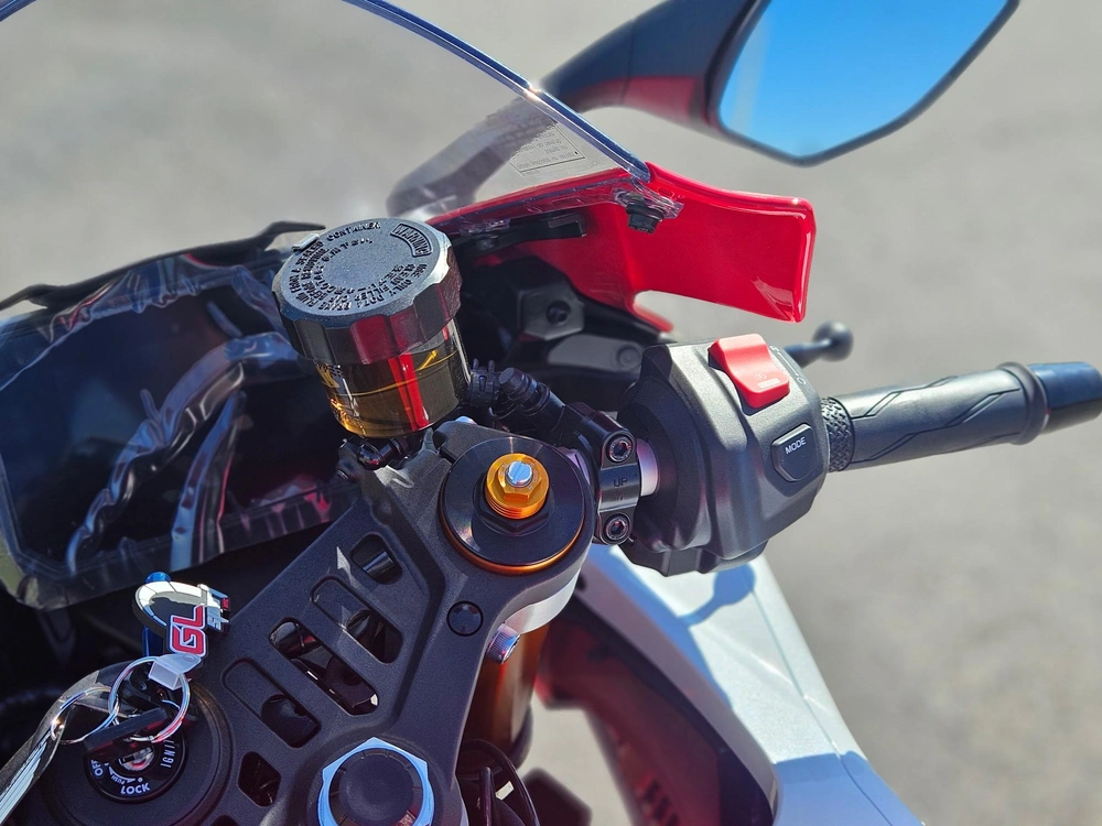Yamaha Yamaha Yzf-r7 2026 alt