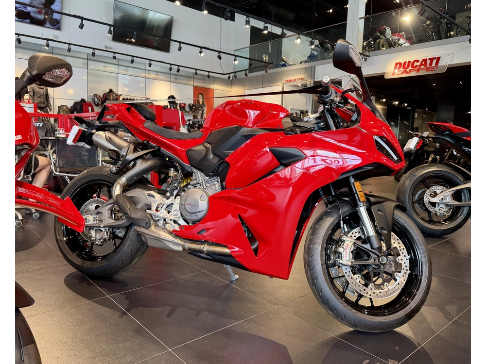 Ducati Panigale V2 896 2025 alt