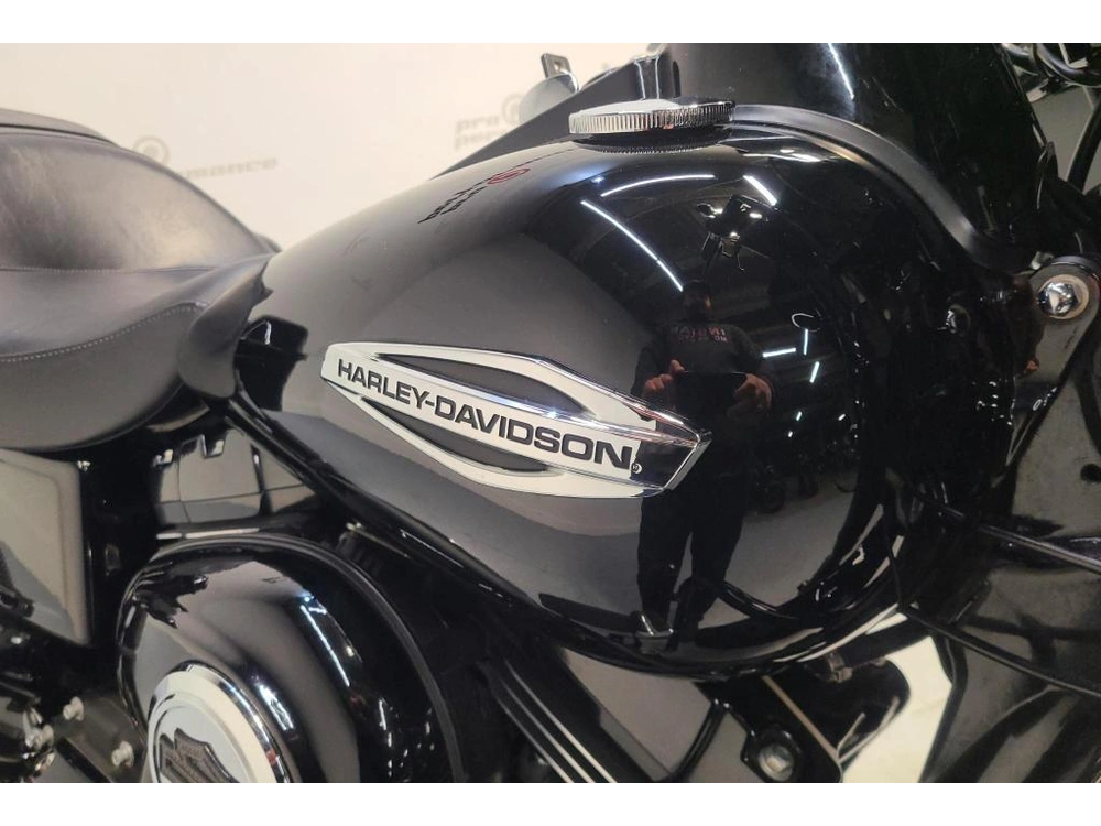 Harley-davidson Fld Dyna Switchback 2013 alt