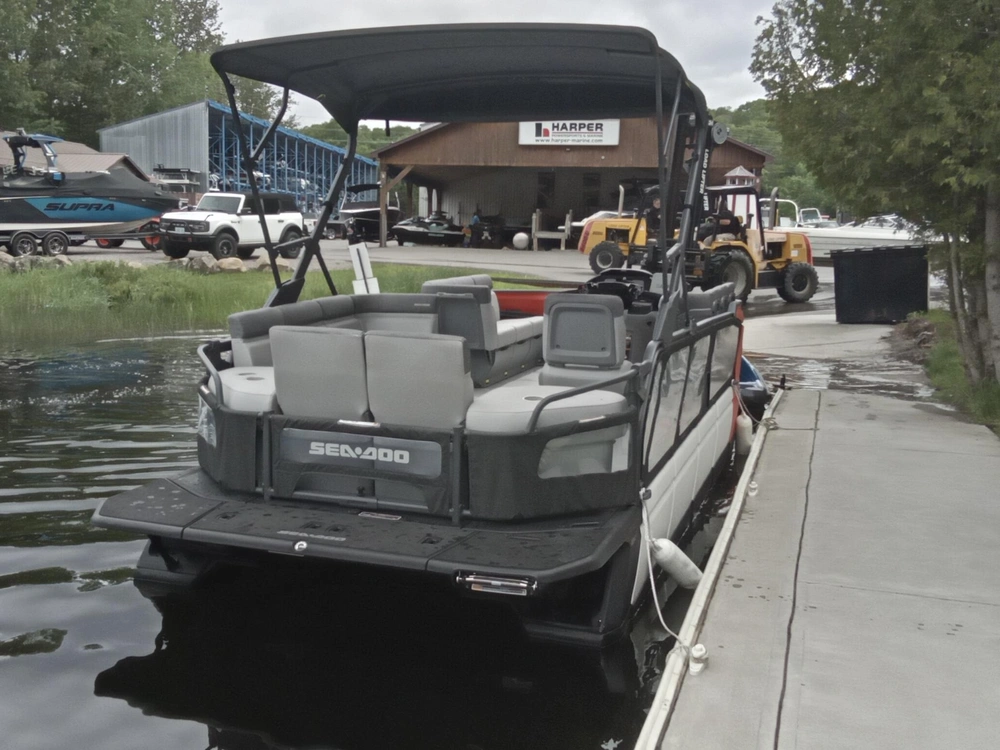 2024 Sea-doo Switch Cruise 21' 230 W/trailer alt