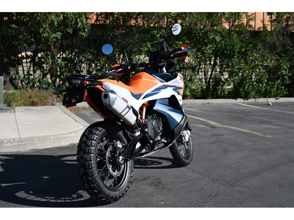 2026 Ktm Adventure 890 R alt