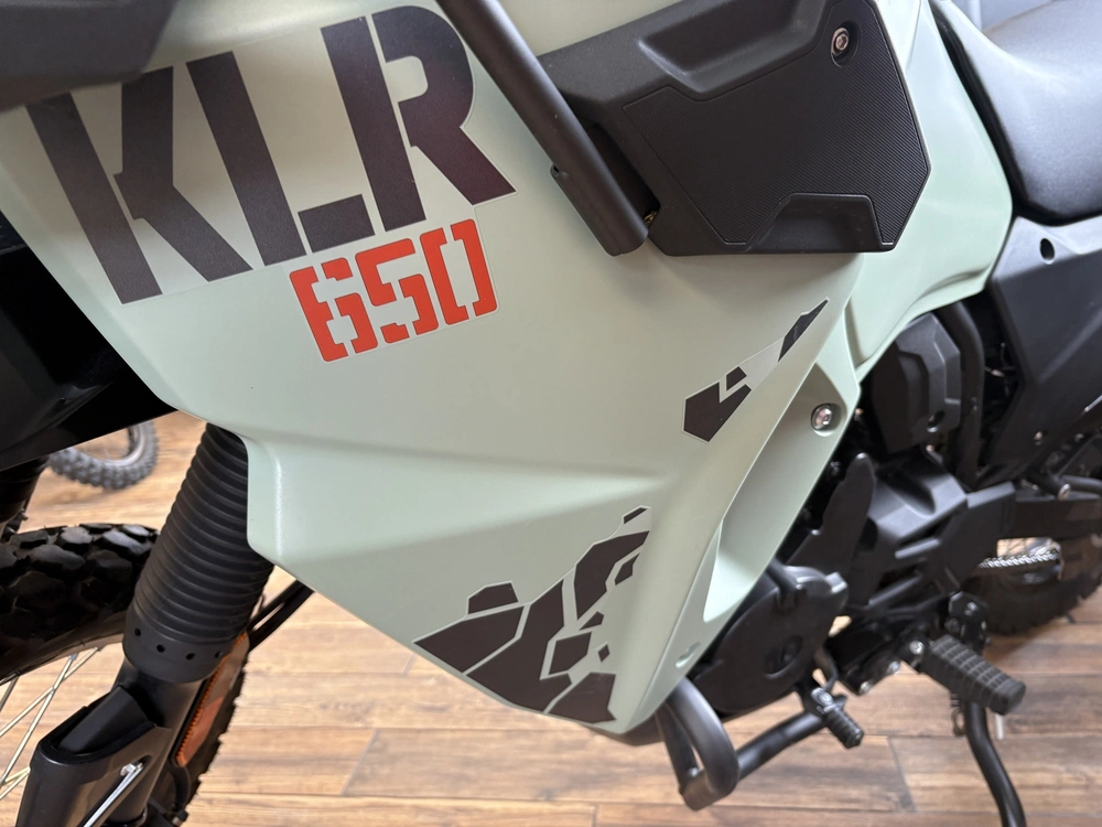 Kawasaki Klr650 2024 alt