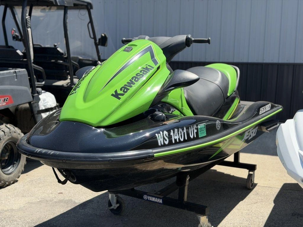 2019 Kawasaki Jet Ski® Stx®-15f alt