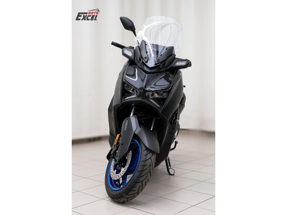 2024 Yamaha Xmax alt