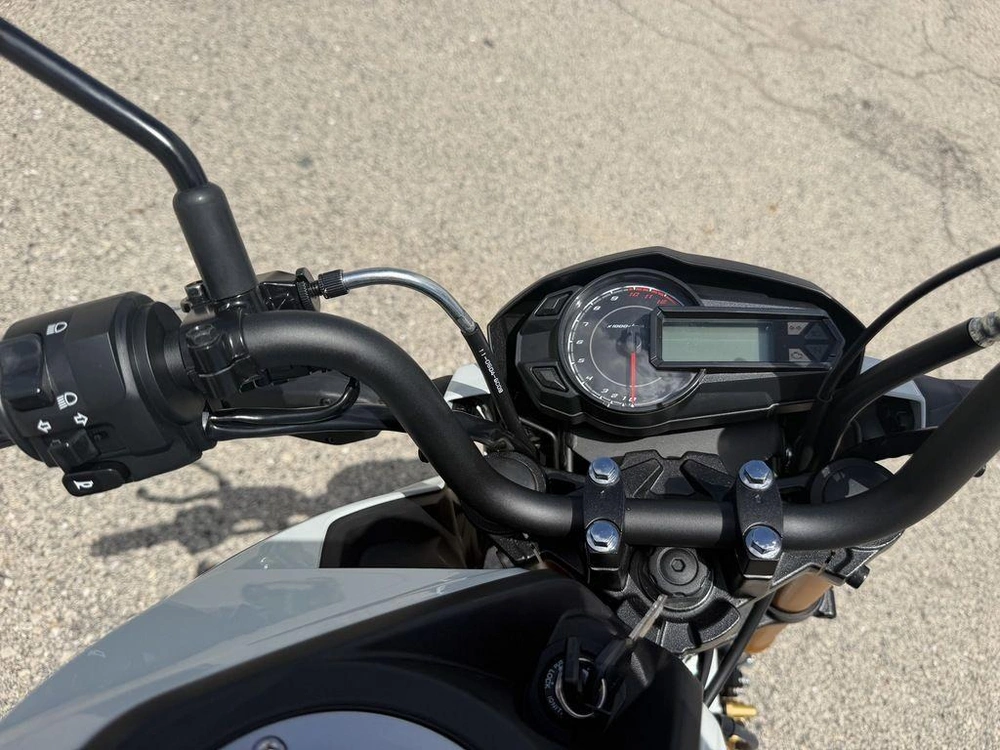 2026 Kawasaki Z125 Pro alt