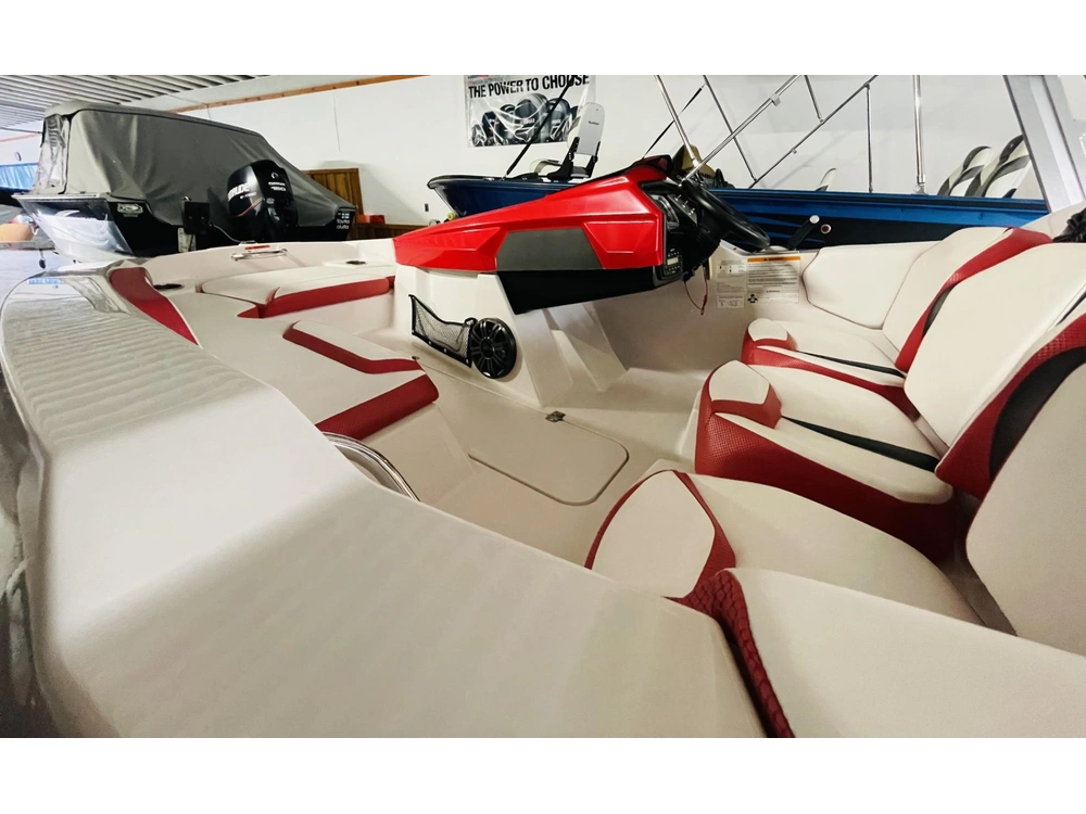 2016 Scarab Id165 alt