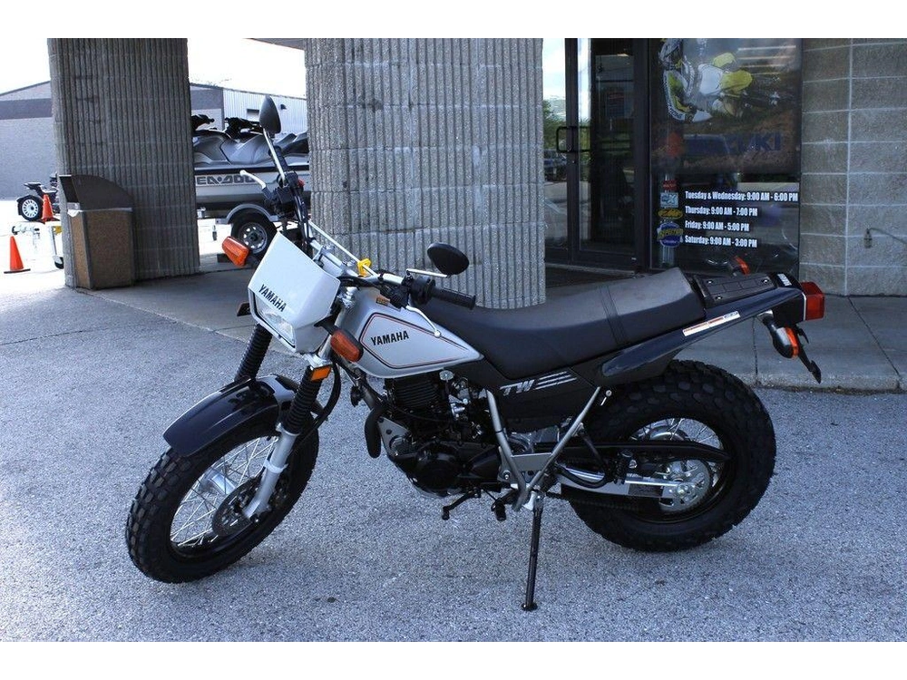 2026 Yamaha Tw200 alt