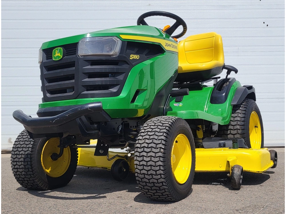 John Deere S180 2022 alt