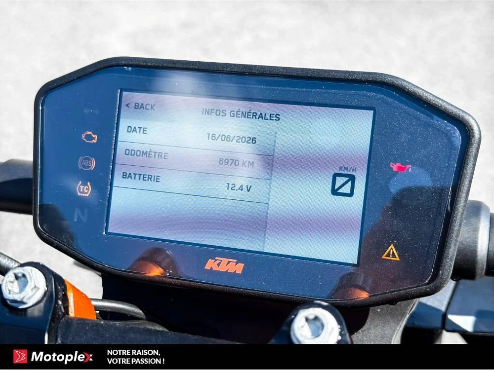 Ktm Duke 890r **3000$ En Options** 2022 alt
