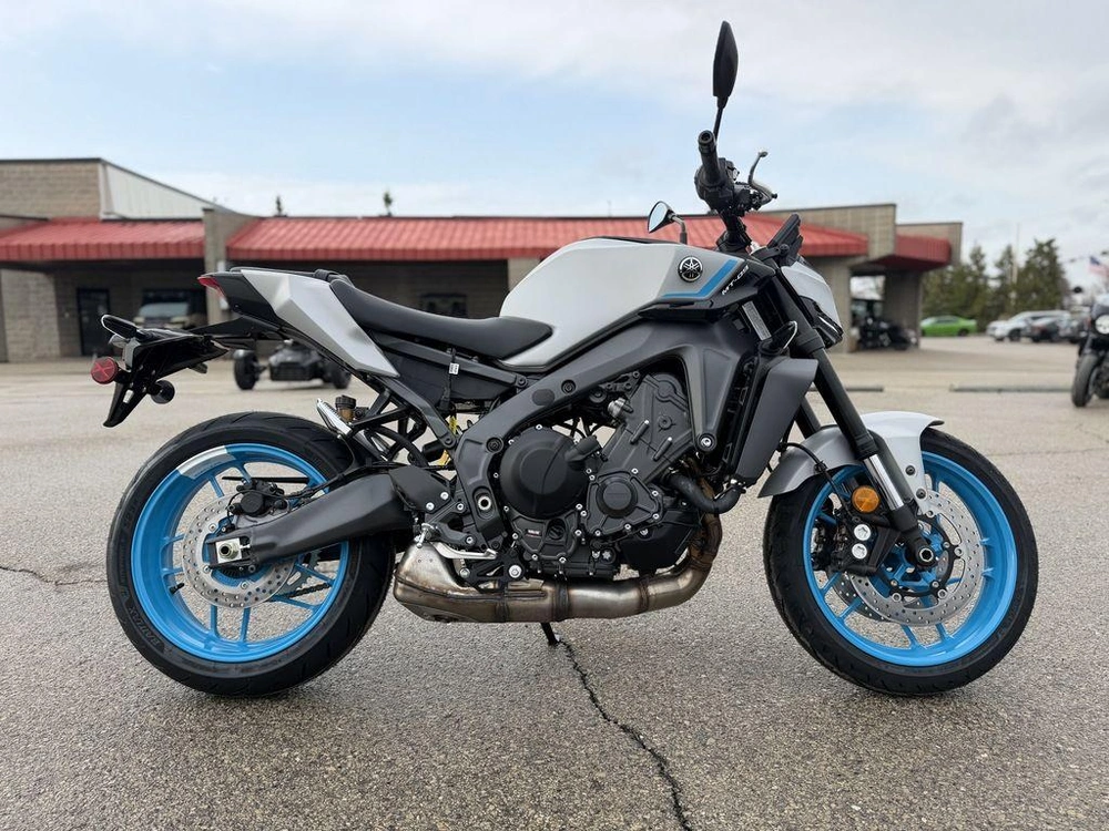 2026 Yamaha Mt-09 alt