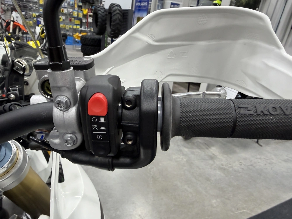 2026 Kove Moto 450 Rally High Seat alt