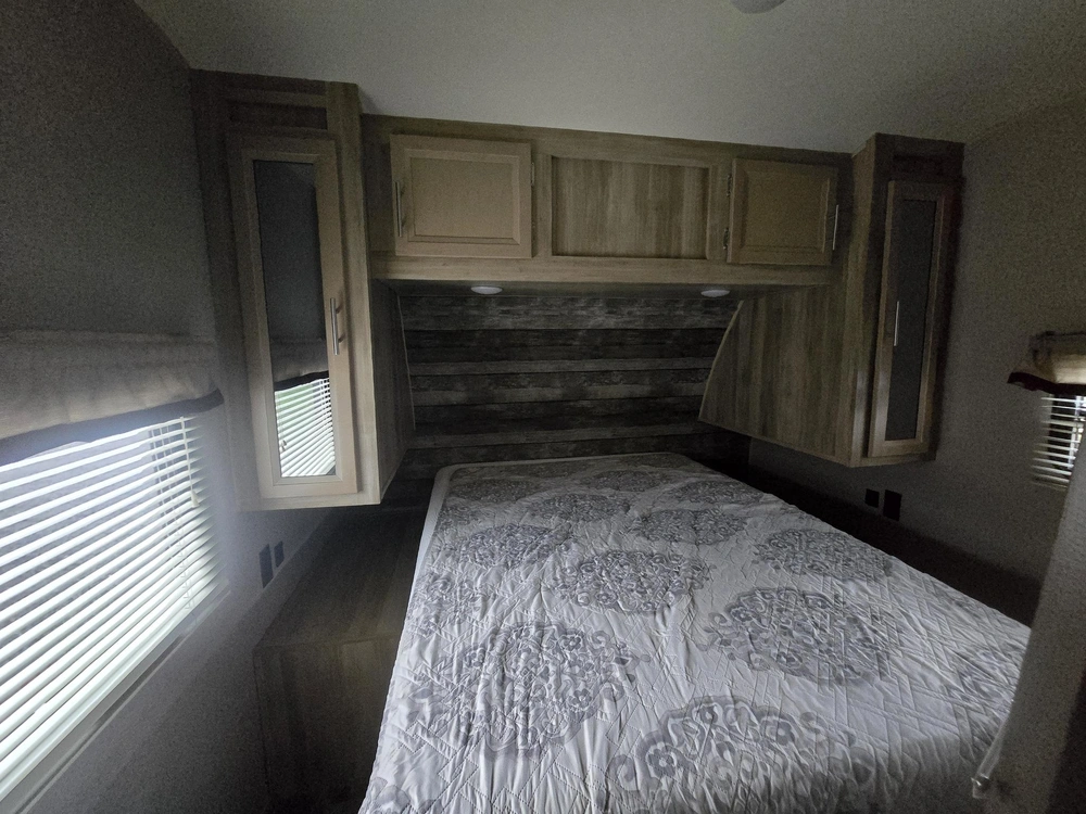 Coachmen Catalina 313dbdsle 2020 alt