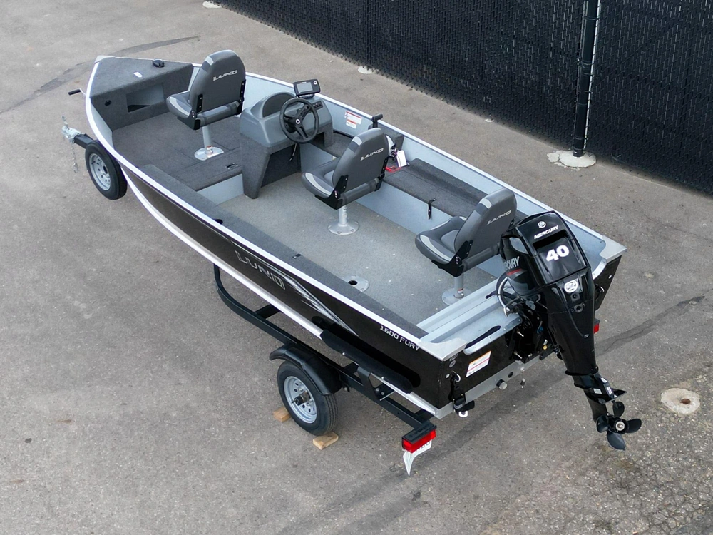 2022 Lund 1600 Fury Ss alt