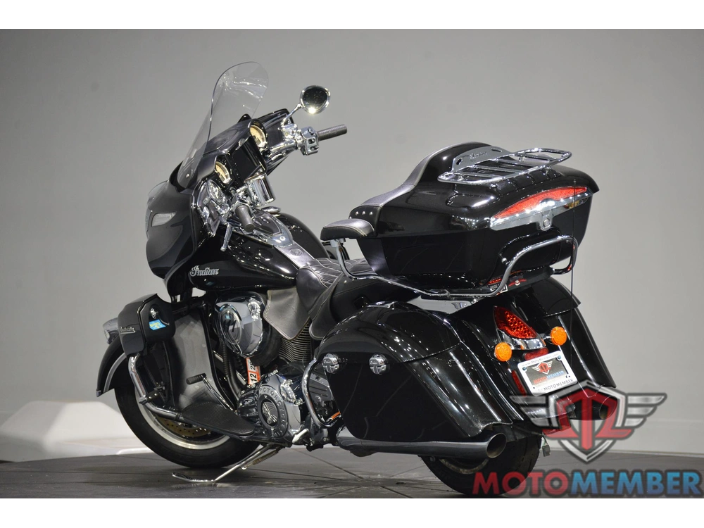 2019 Indian Motorcycle Roadmaster alt