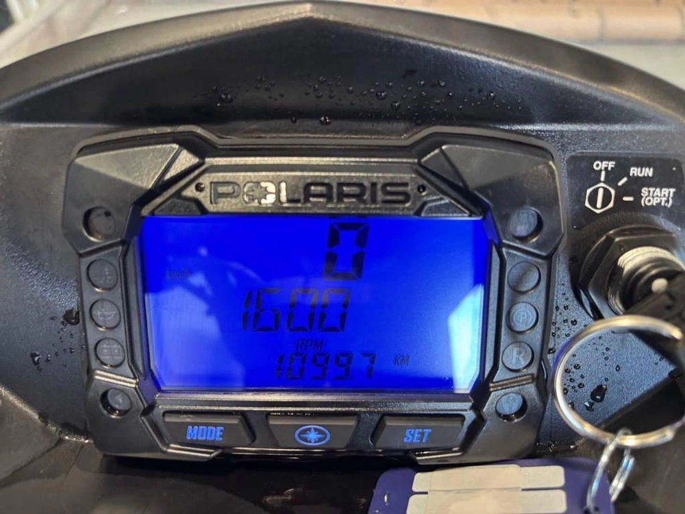 Polaris 550 Voyageur 144 Es 2024 alt