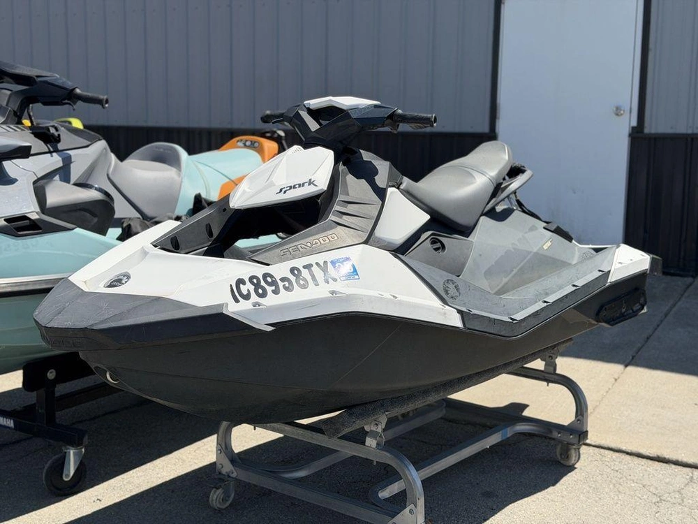 2016 Sea-doo Spark 2-up Rotax 900 Ho Ace alt