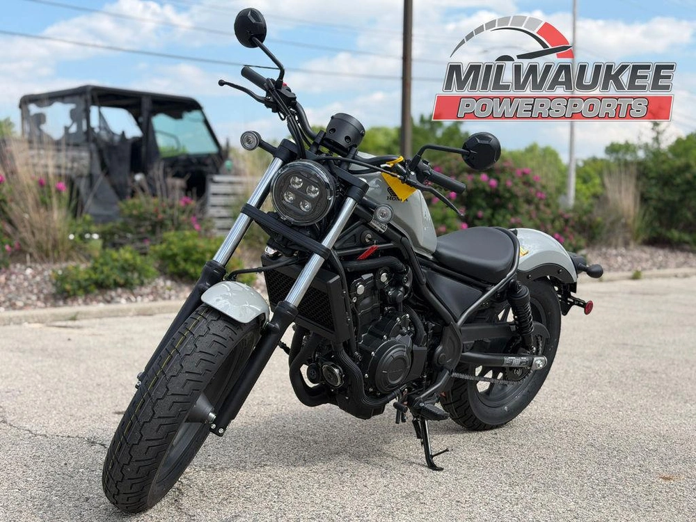 2026 Honda Rebel 500 alt