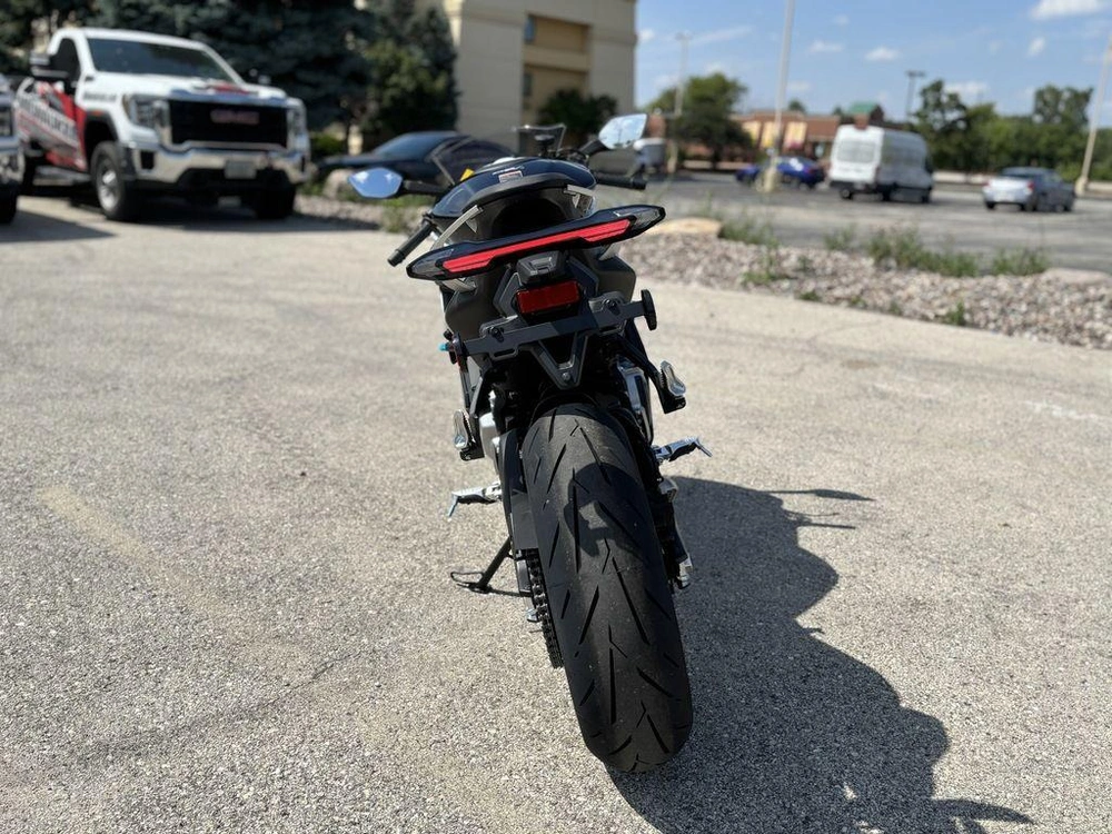 2026 Cfmoto 675ss alt