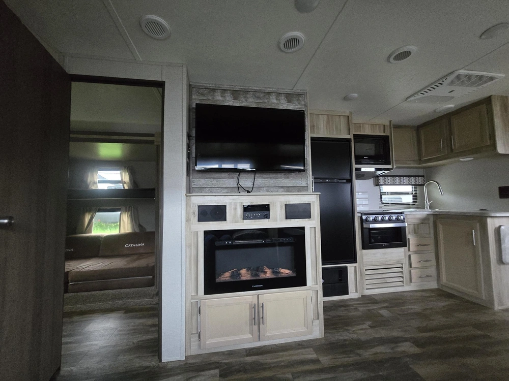 Coachmen Catalina 313dbdsle 2020 alt