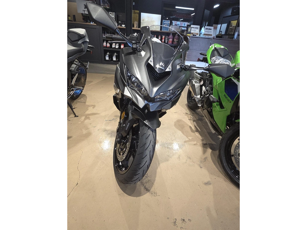 2026 Kawasaki Ninja® Zx™-4rr