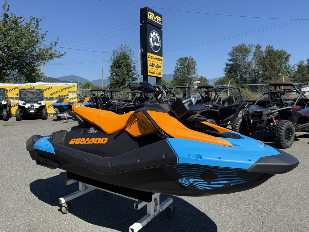 2026 Sea-doo Spark™ 3up Trixx-90 (sound System) alt