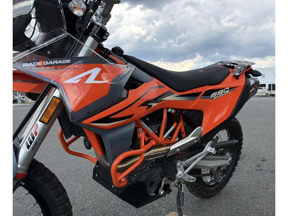 Ktm 690 Enduro R 2023 alt