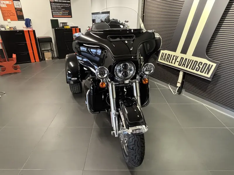 Harley-Davidson FLHTCUTG Tri Glide Ultra FLHTCUTG 2024